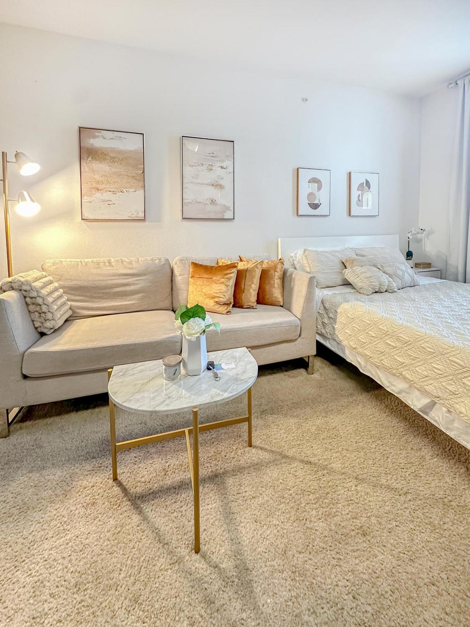 Appartement Mdr Luxury Pool, Gym, Parking, Jacuzzi. *